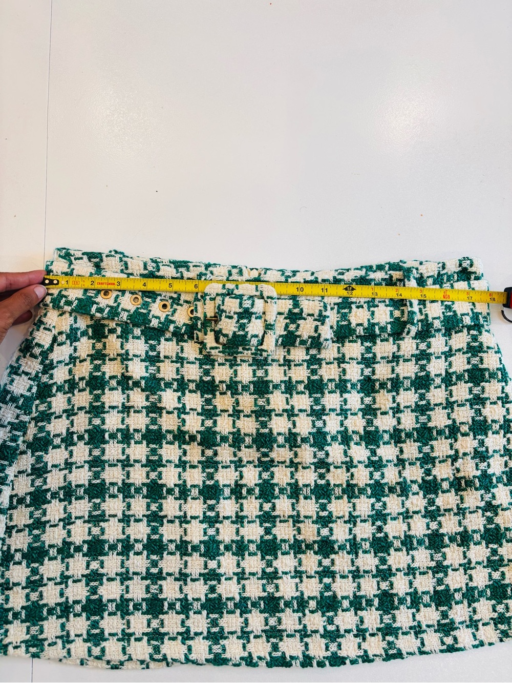 ZARA Green and Cream Houndstooth Tweed Mini Skirt with Eyelet Belt size XL - Picture 8 of 11